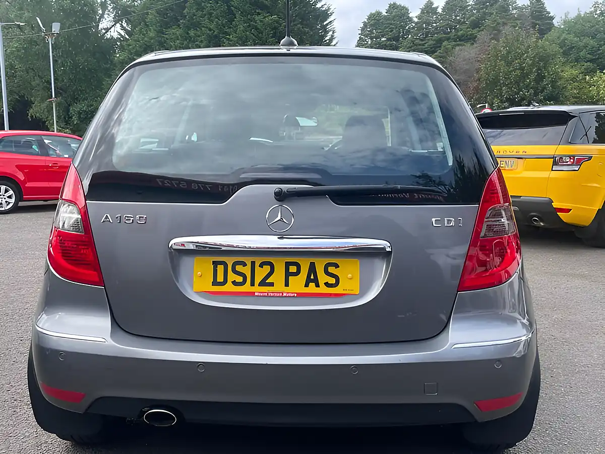 Used 2012 Mercedes-Benz a Class Avantgarde Se Grey - Interior and Exterior details 7