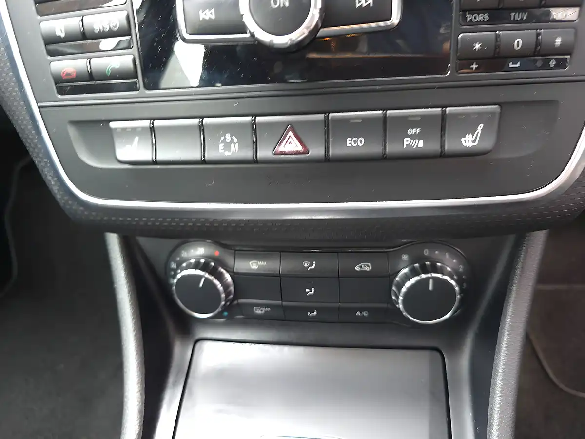 Used 2012 Mercedes-Benz a Class Sport Silver - Interior and Exterior details 11