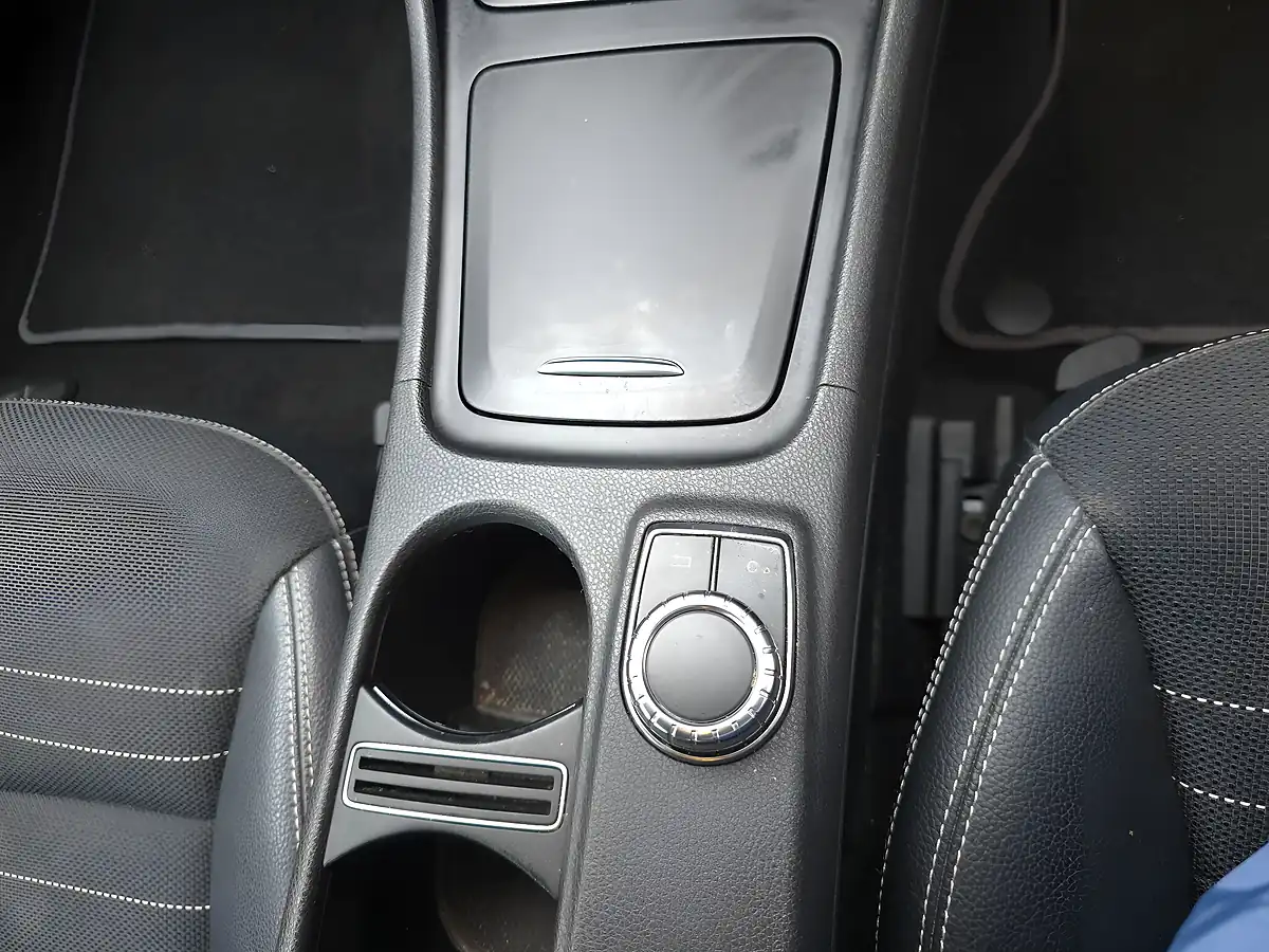Used 2012 Mercedes-Benz a Class Sport Silver - Interior and Exterior details 13