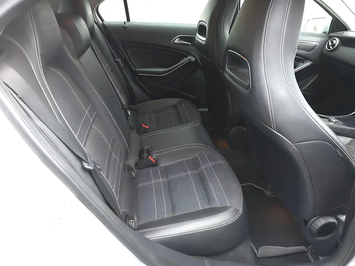 Used 2012 Mercedes-Benz a Class Sport Silver - Interior and Exterior details 17