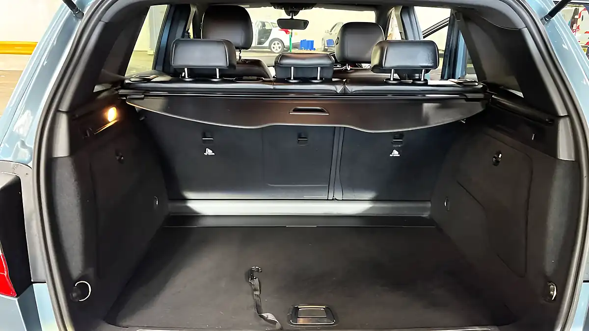 Used 2012 Mercedes-Benz B-Class Sport Blue - Interior and Exterior details 11
