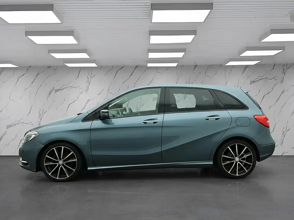 Used 2012 Mercedes-Benz B-Class Sport Blue - Interior and Exterior details 5