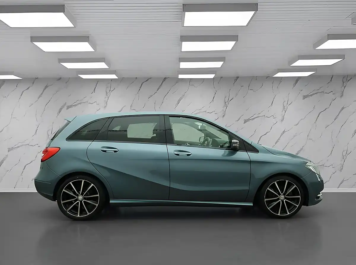 Used 2012 Mercedes-Benz B-Class Sport Blue - Interior and Exterior details 6