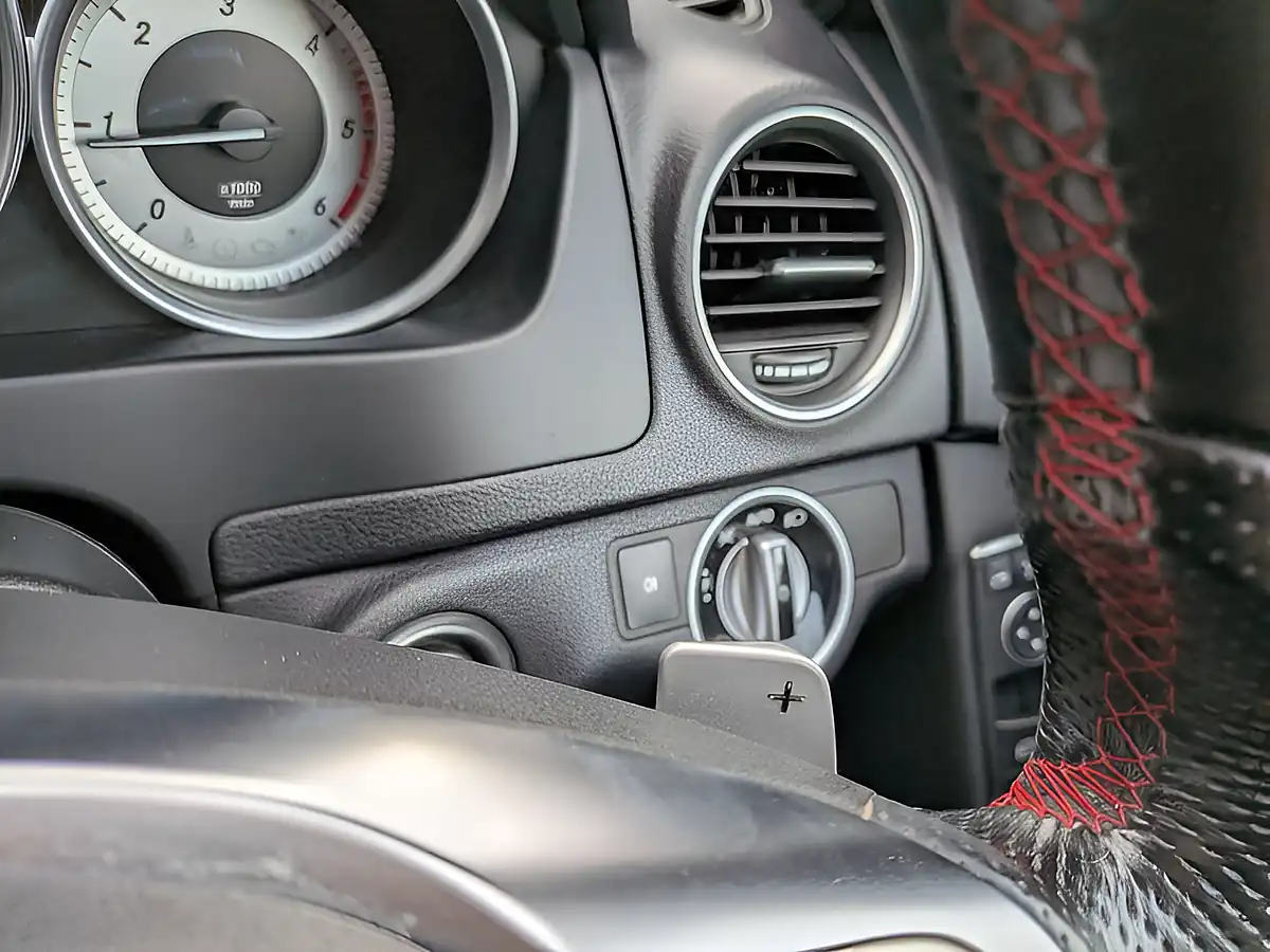 Used 2012 Mercedes-Benz C Class AMG Sport Plus Silver - Interior and Exterior details 10