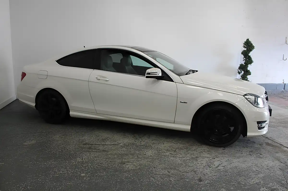 Used 2012 Mercedes-Benz C Class AMG Sport White - Interior and Exterior details 3