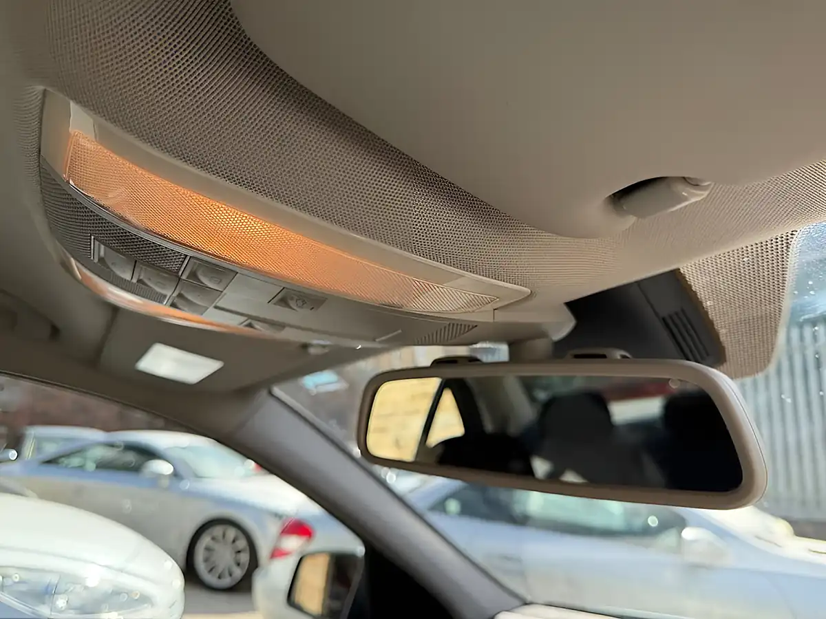 Used 2012 Mercedes-Benz C Class Se Grey - Interior and Exterior details 20