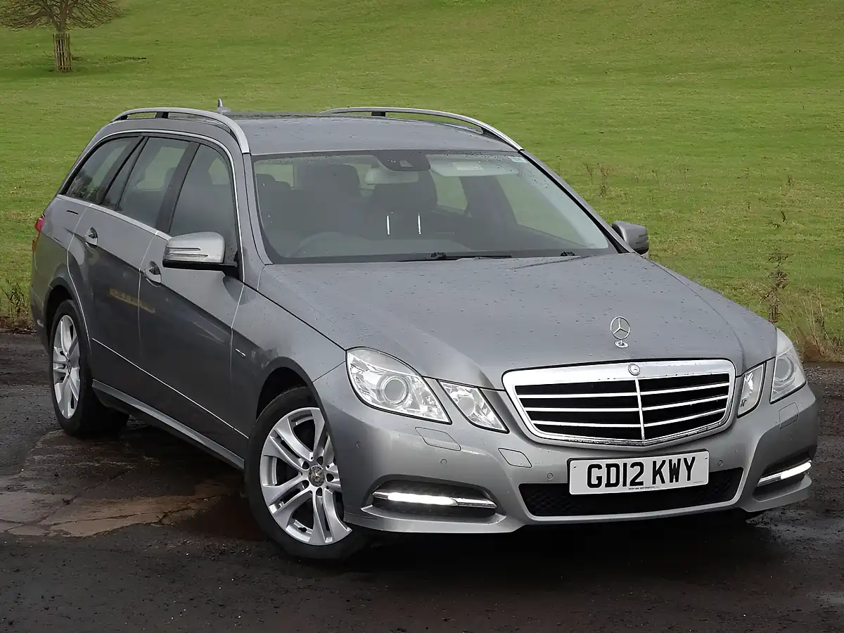 Used 2012 Mercedes-Benz E Class Avantgarde Silver - Interior and Exterior details 7