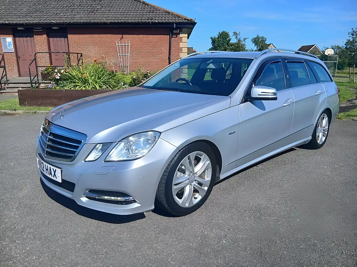Used 2012 Mercedes-Benz E Class Executive Se Silver - Interior and Exterior details 3