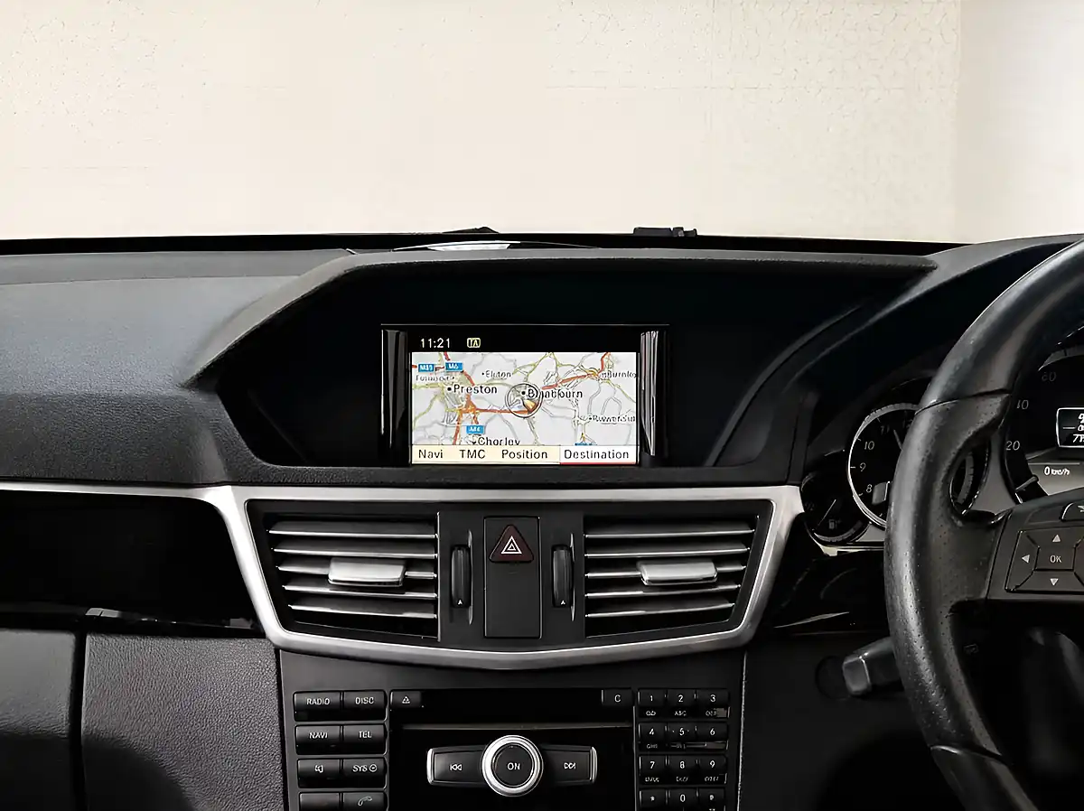 Used 2012 Mercedes-Benz E-Class Executive Se Tenorite Grey - Interior and Exterior details 4