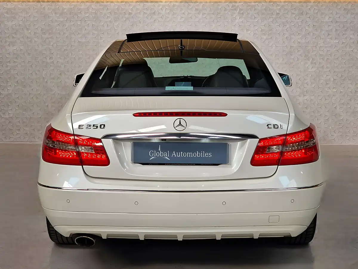 Used 2012 Mercedes-Benz E-Class Se Designo Diamond White - Interior and Exterior details 14