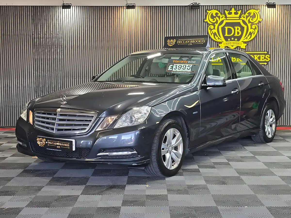 Used 2012 Mercedes-Benz E Class Se Grey - Interior and Exterior details 13