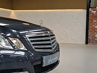 Used 2012 Mercedes-Benz E-Class Se Tenorite Grey - Interior and Exterior details 9