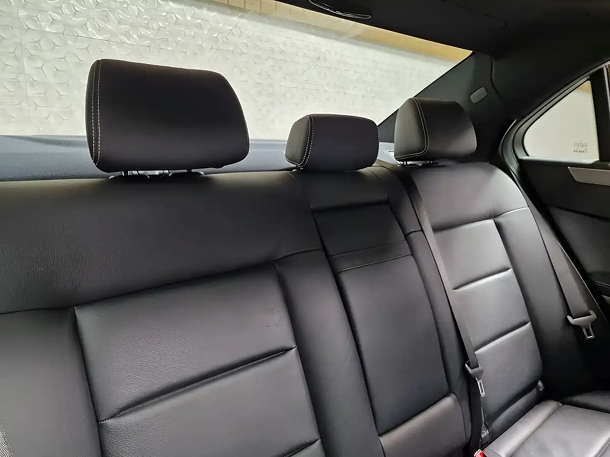 Used 2012 Mercedes-Benz E-Class Sport Designo Diamond White - Interior and Exterior details 19