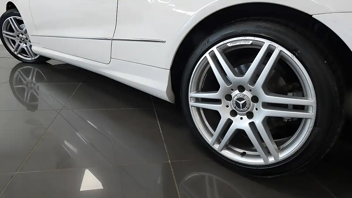 Used 2012 Mercedes-Benz E Class Sport White - Interior and Exterior details 10