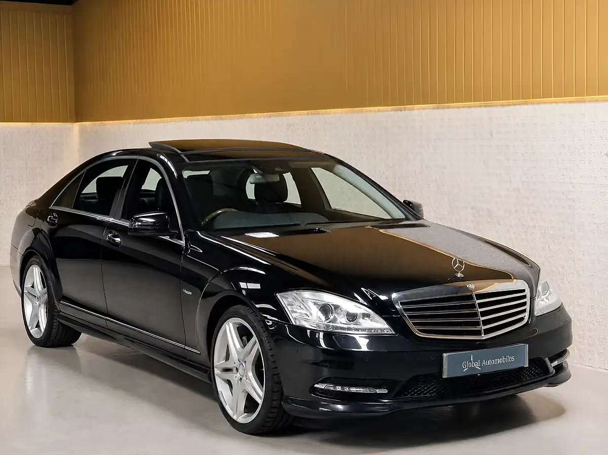 Used 2012 Mercedes-Benz S-Class AMG Sport Obsidian Black - Interior and Exterior details 10