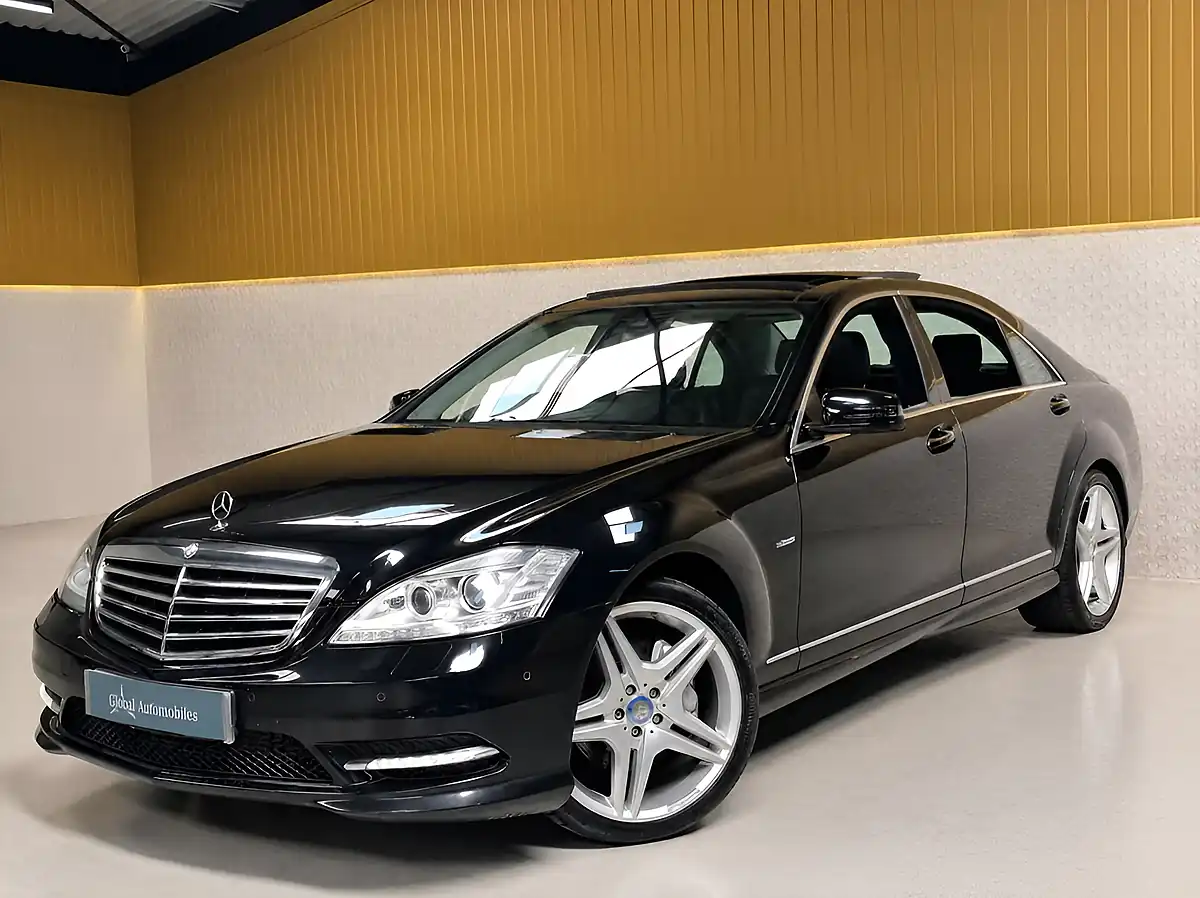 Used 2012 Mercedes-Benz S-Class AMG Sport Obsidian Black - Interior and Exterior details 11