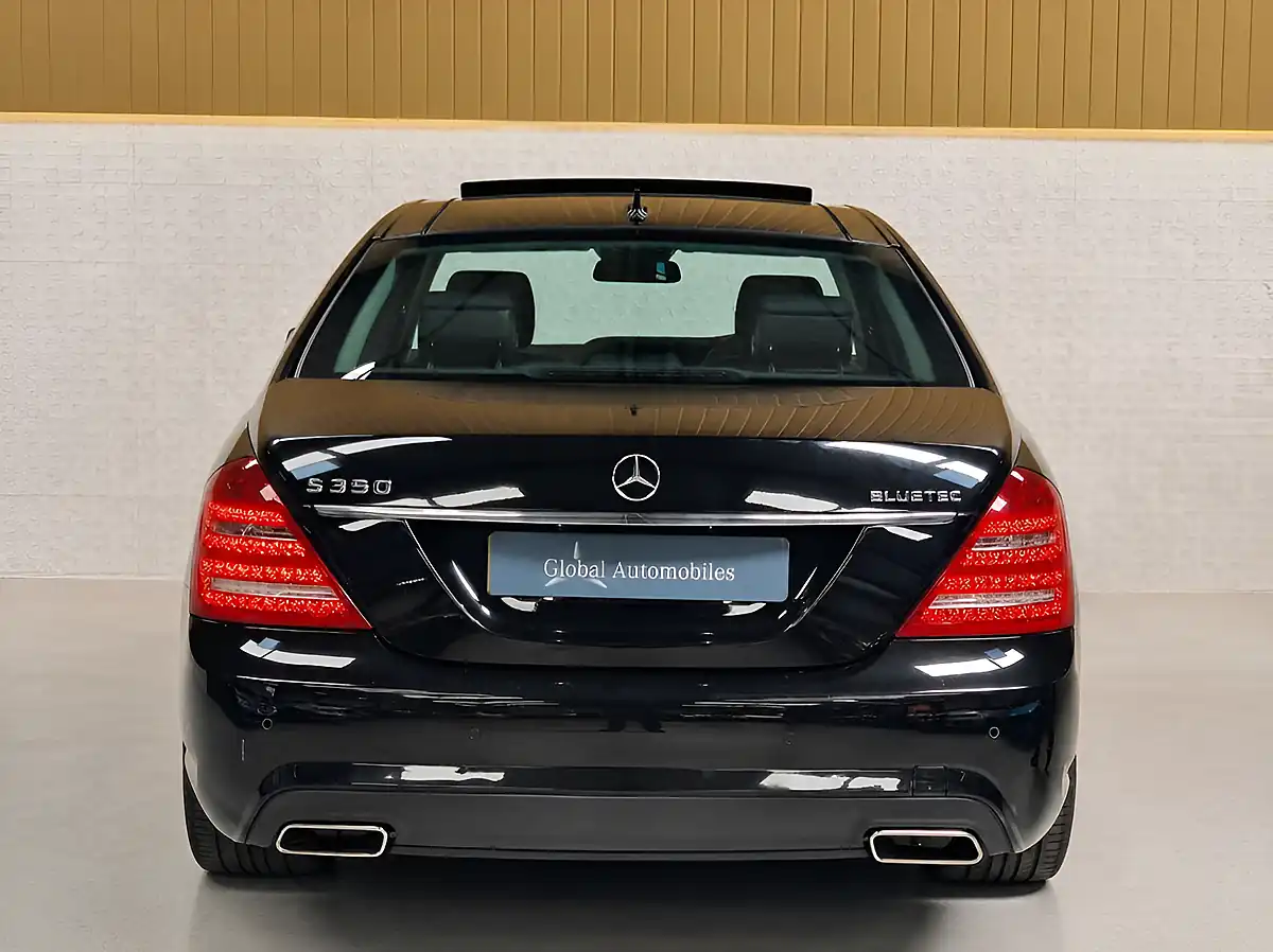 Used 2012 Mercedes-Benz S-Class AMG Sport Obsidian Black - Interior and Exterior details 9