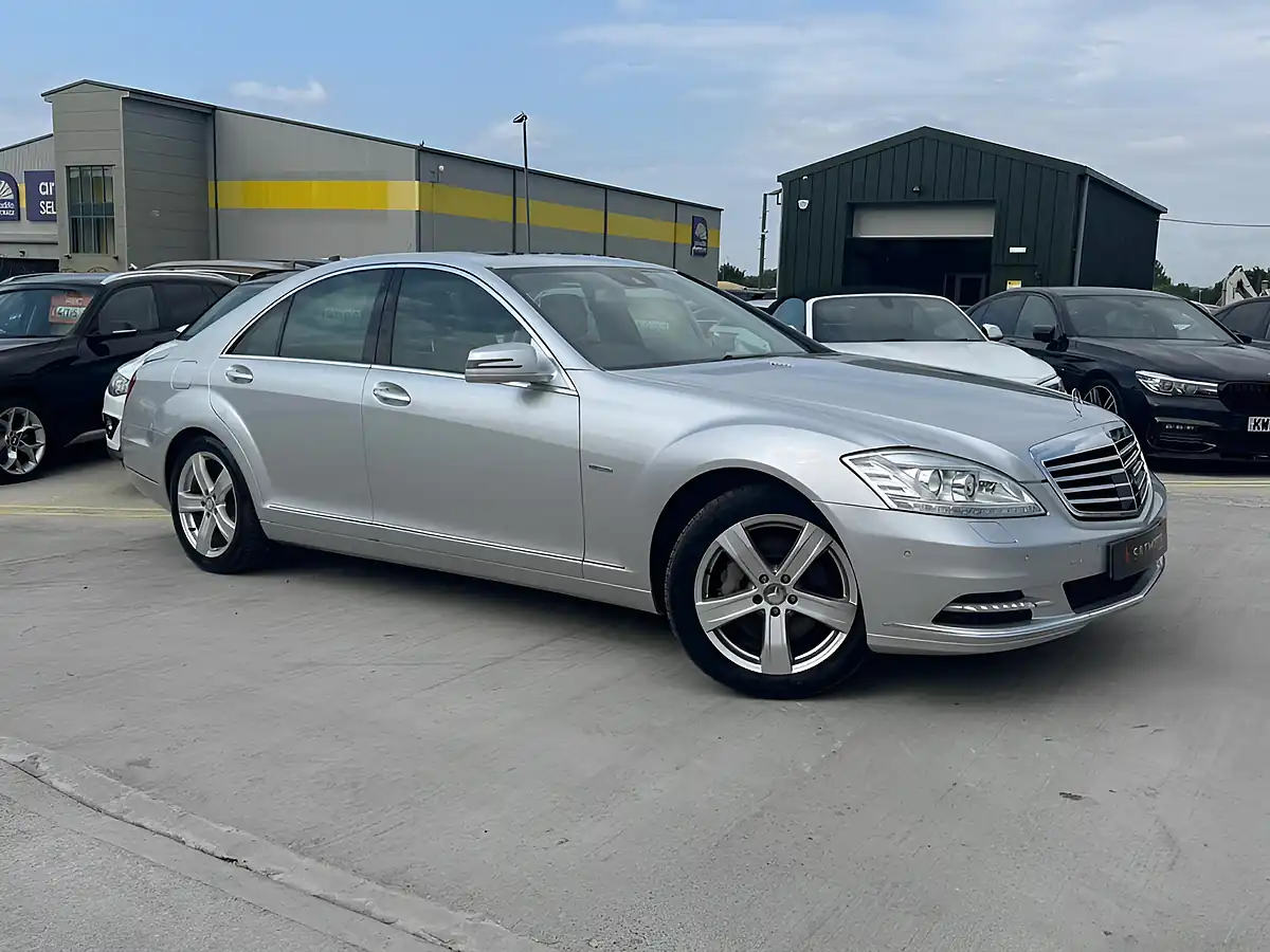 Used 2012 Mercedes-Benz S Class S350 Silver - Front View