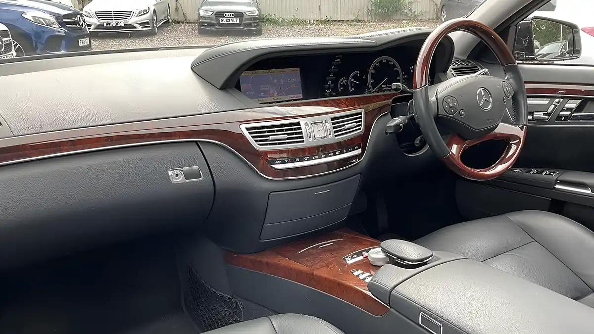 Used 2012 Mercedes-Benz S Class S500L Blueefficiency Black - Interior and Exterior details 10