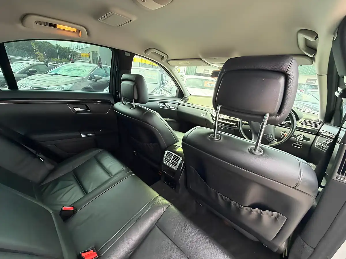 Used 2012 Mercedes-Benz S Class Silver - Interior and Exterior details 14