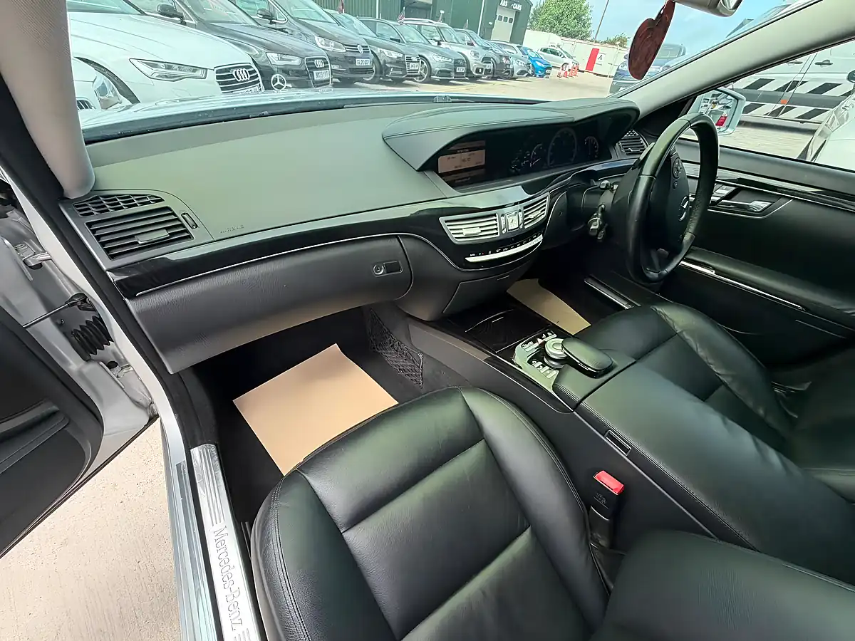 Used 2012 Mercedes-Benz S Class Silver - Interior and Exterior details 20