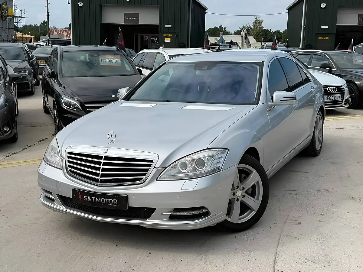 Used 2012 Mercedes-Benz S Class Silver - Interior and Exterior details 4
