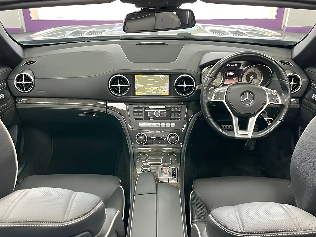 Used 2012 Mercedes-Benz Sl AMG Sports Package Palladium Silver - Interior and Exterior details 3