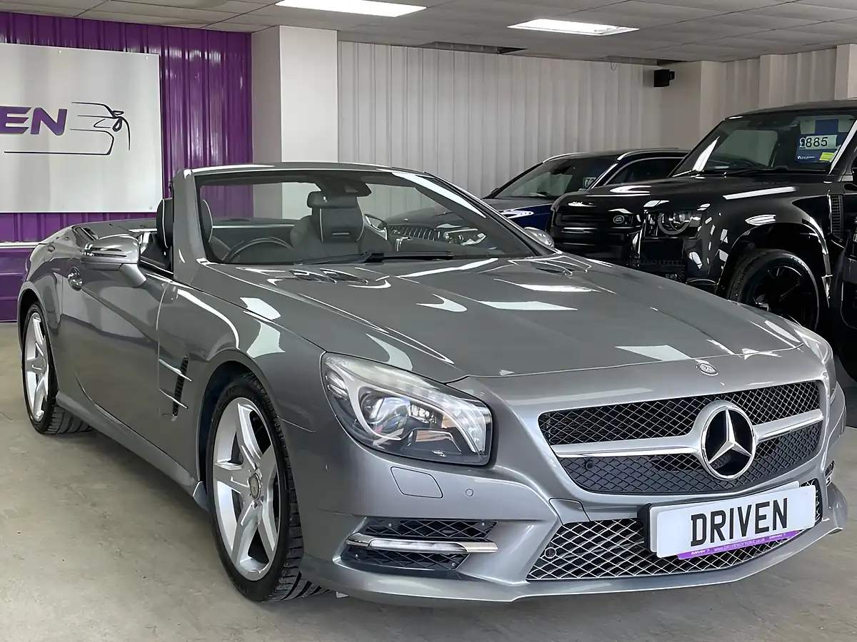 Used 2012 Mercedes-Benz Sl AMG Sports Package Palladium Silver - Interior and Exterior details 6