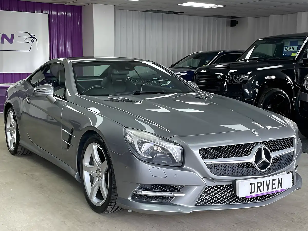 Used 2012 Mercedes-Benz Sl AMG Sports Package Palladium Silver - Interior and Exterior details 7
