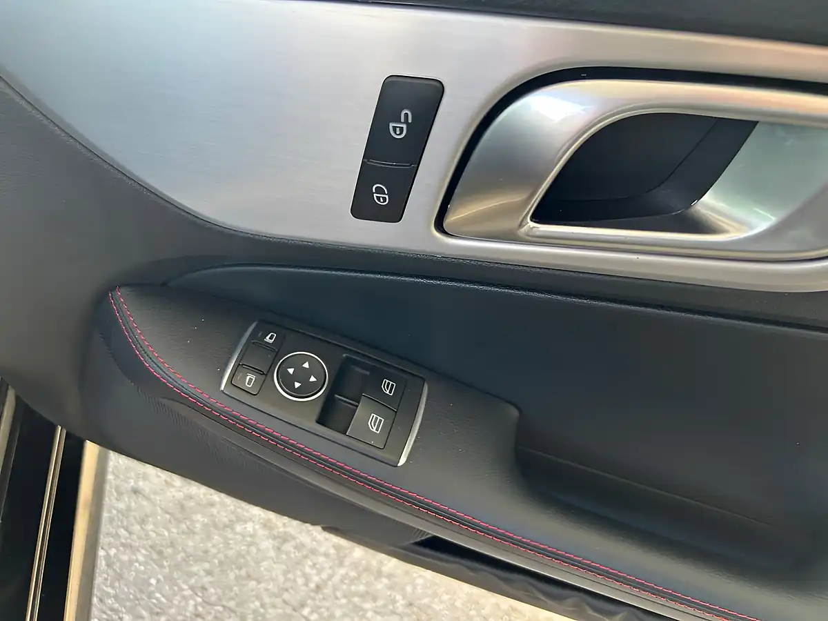 Used 2012 Mercedes-Benz Slk AMG Sport Black - Interior and Exterior details 18