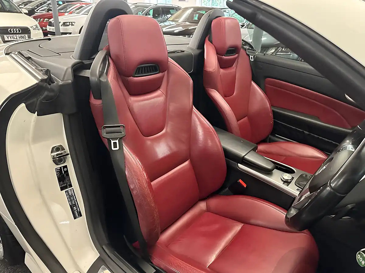 Used 2012 Mercedes-Benz Slk AMG Sport Edition 125 White - Interior and Exterior details 17