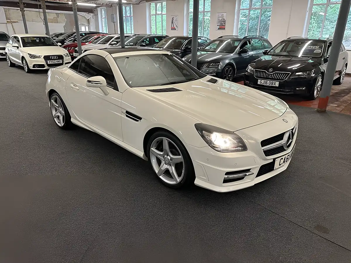 Used 2012 Mercedes-Benz Slk AMG Sport Edition 125 White - Interior and Exterior details 2