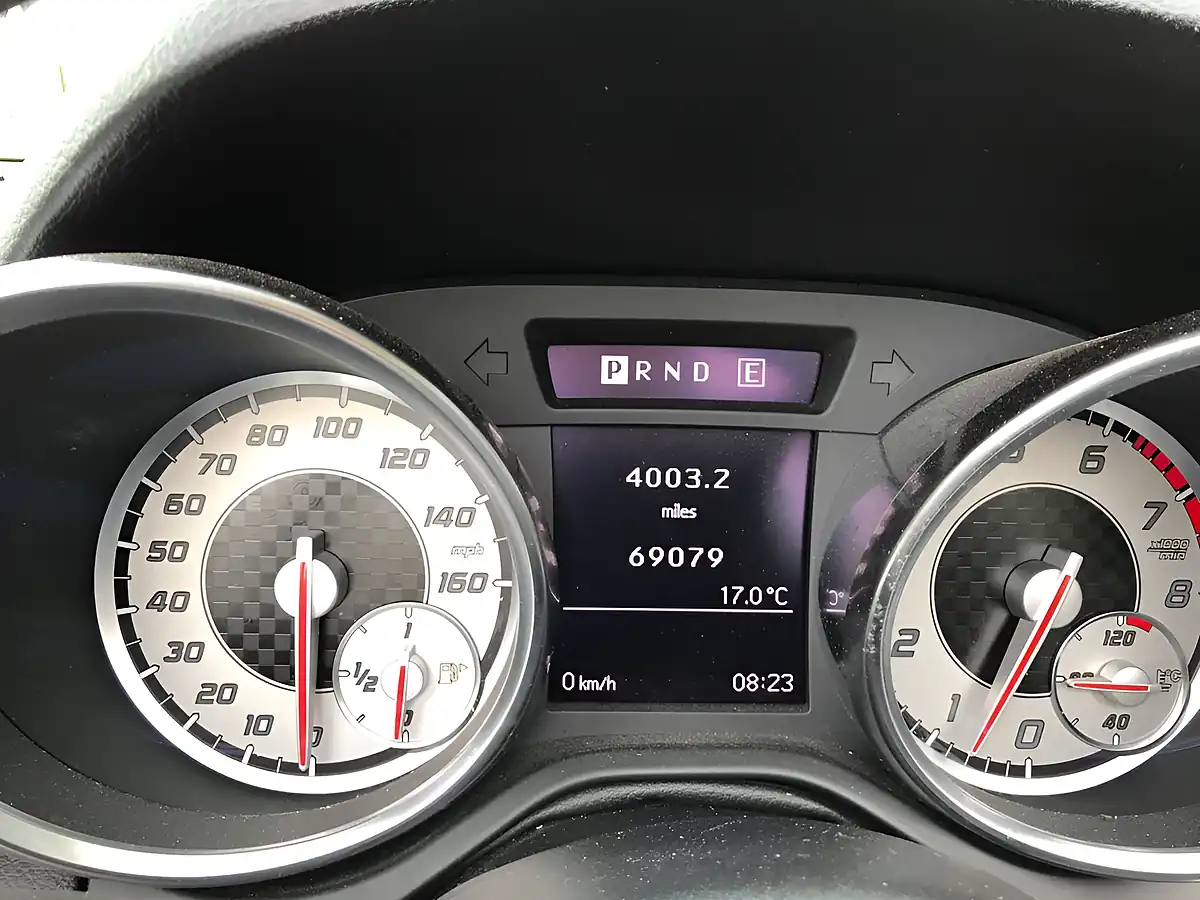Used 2012 Mercedes-Benz Slk AMG Sport Galenite Silver - Interior and Exterior details 13