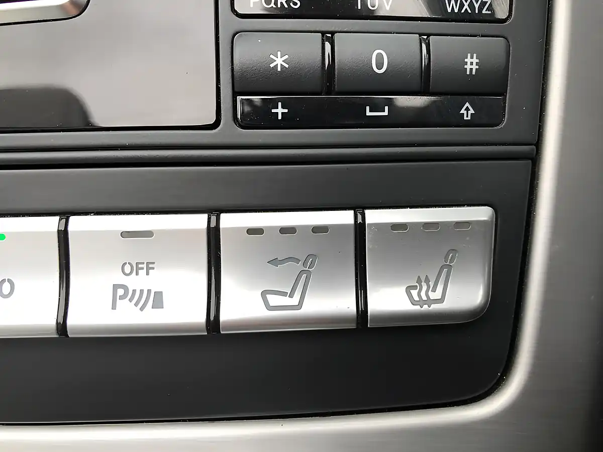 Used 2012 Mercedes-Benz Slk AMG Sport Galenite Silver - Interior and Exterior details 19