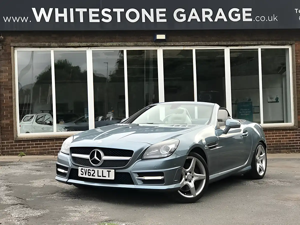 Used 2012 Mercedes-Benz Slk AMG Sport Galenite Silver - Interior and Exterior details 4