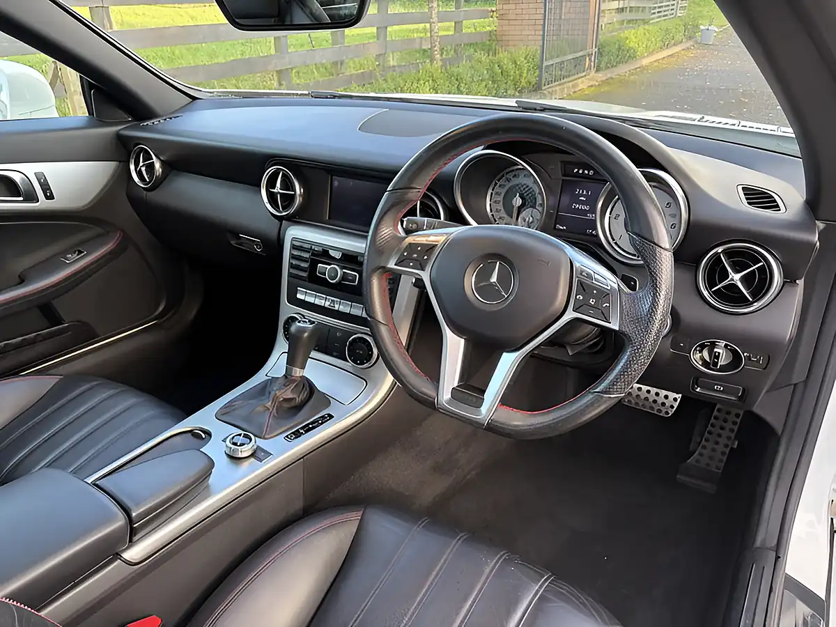 Used 2012 Mercedes-Benz Slk AMG Sport Polar White - Interior and Exterior details 15
