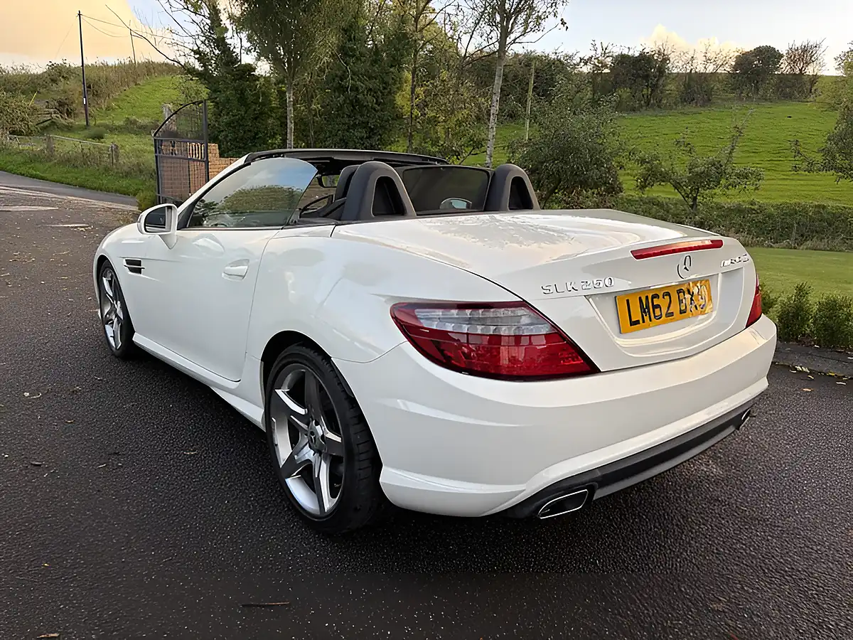 Used 2012 Mercedes-Benz Slk AMG Sport Polar White - Interior and Exterior details 8