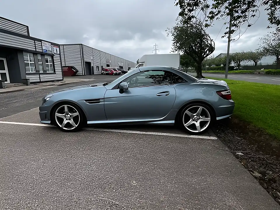 Used 2012 Mercedes-Benz Slk AMG Sport Silver - Interior and Exterior details 20