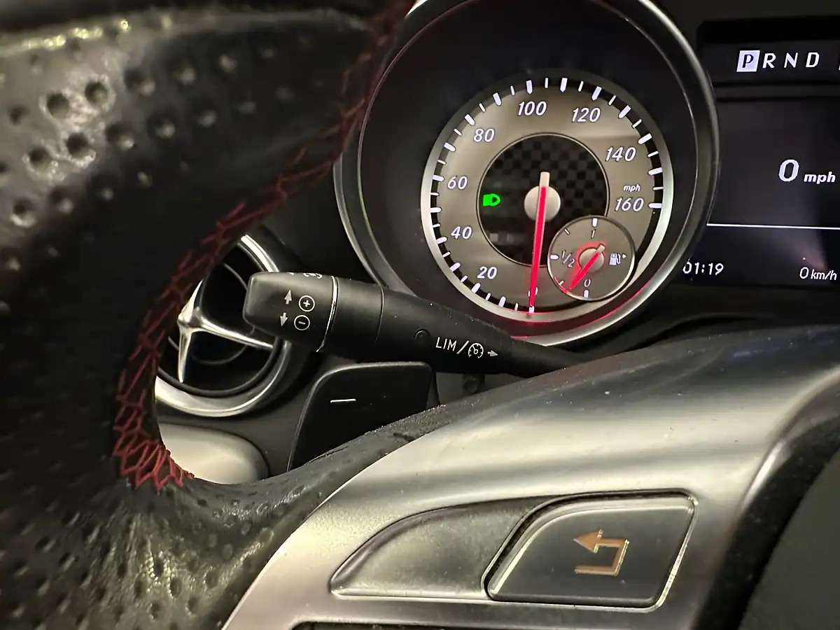 Used 2012 Mercedes-Benz Slk AMG Sport Silver - Interior and Exterior details 19