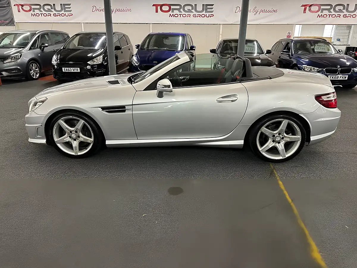 Used 2012 Mercedes-Benz Slk AMG Sport Silver - Interior and Exterior details 6