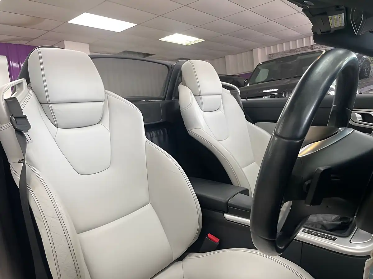 Used 2012 Mercedes-Benz Slk AMG Sport Tenorite Grey - Interior and Exterior details 12