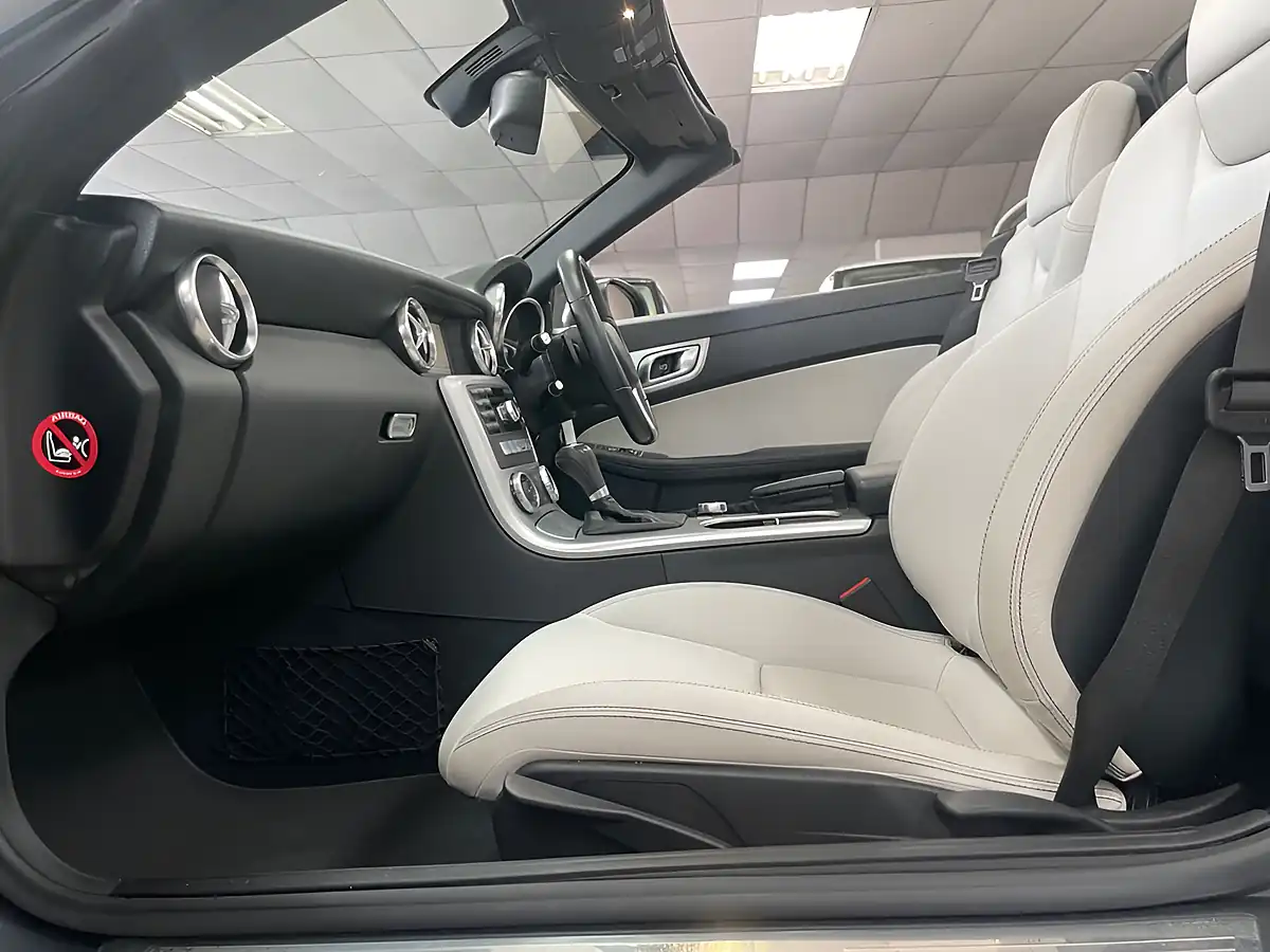 Used 2012 Mercedes-Benz Slk AMG Sport Tenorite Grey - Interior and Exterior details 13