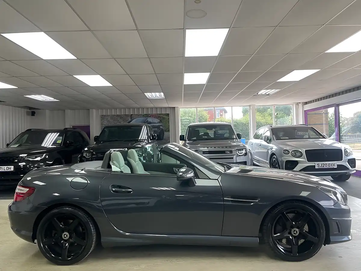 Used 2012 Mercedes-Benz Slk AMG Sport Tenorite Grey - Interior and Exterior details 7