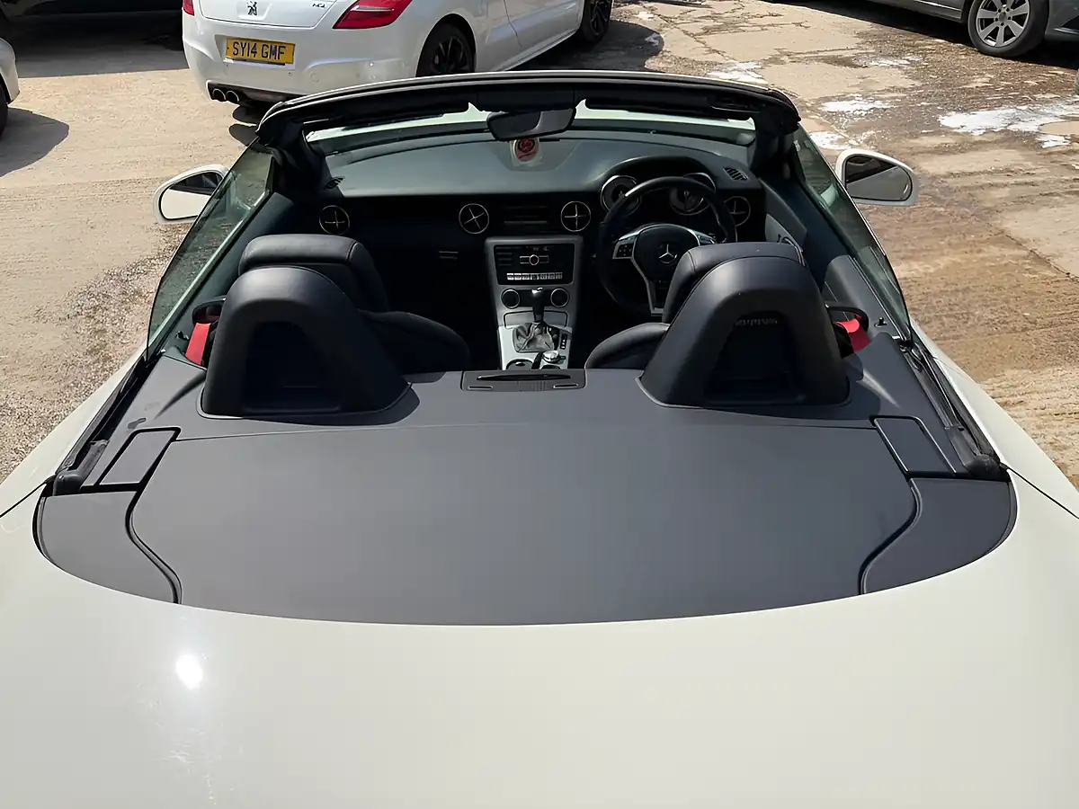Used 2012 Mercedes-Benz Slk AMG Sport White - Interior and Exterior details 14
