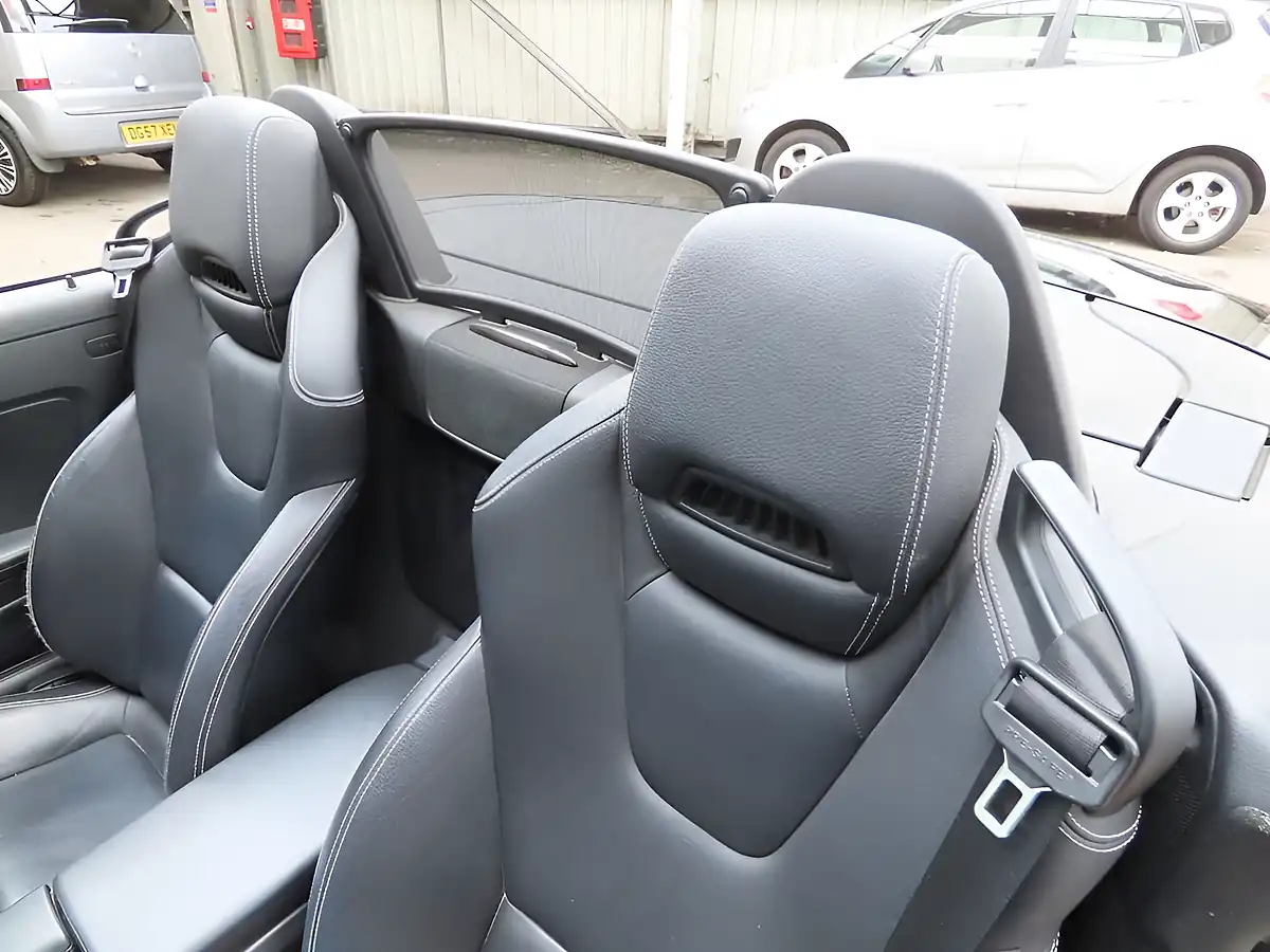 Used 2012 Mercedes-Benz Slk Convertible Black - Interior and Exterior details 7