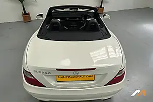 Used 2012 Mercedes-Benz Slk SLK250 Blueefficiency White - Interior and Exterior details 15