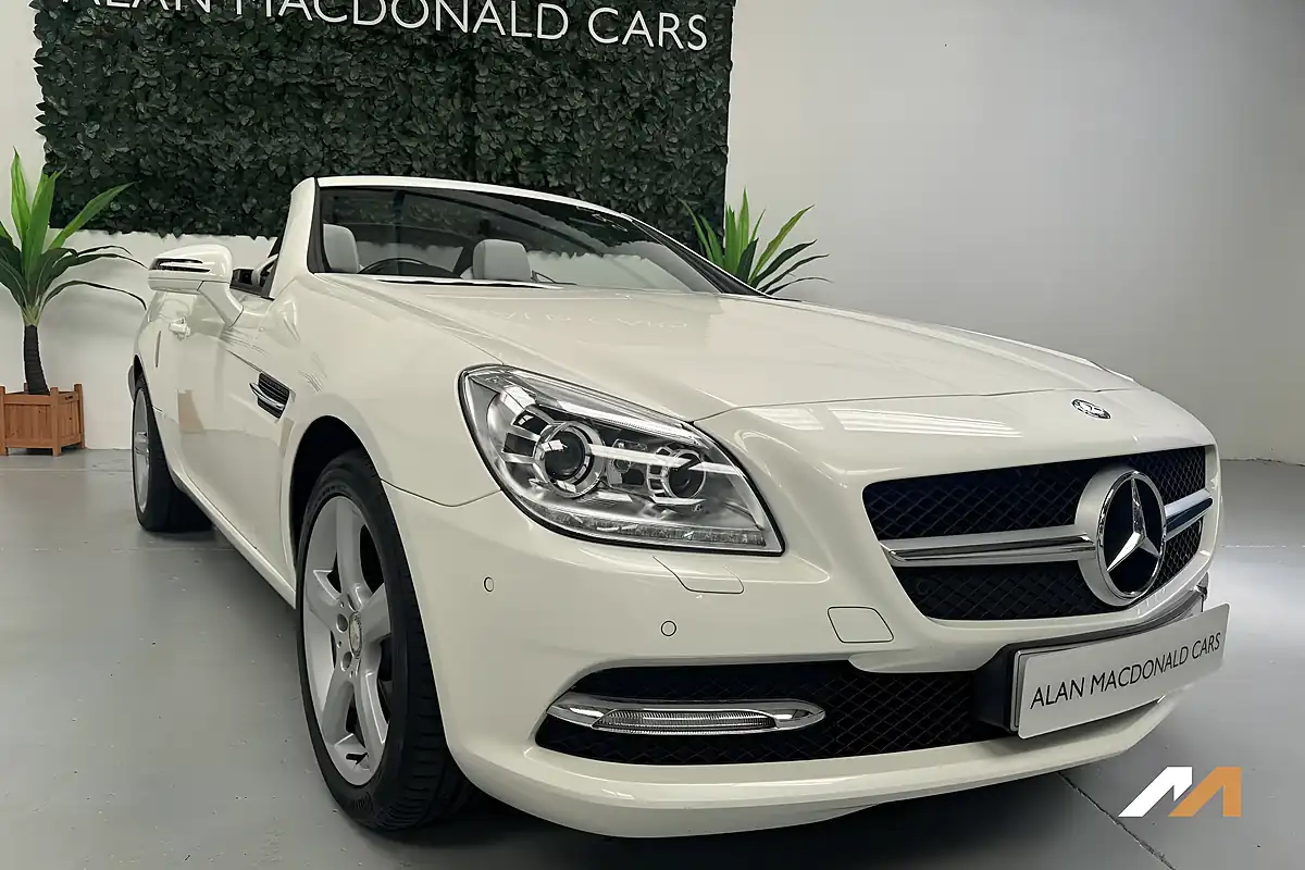 Used 2012 Mercedes-Benz Slk SLK250 Blueefficiency White - Interior and Exterior details 6