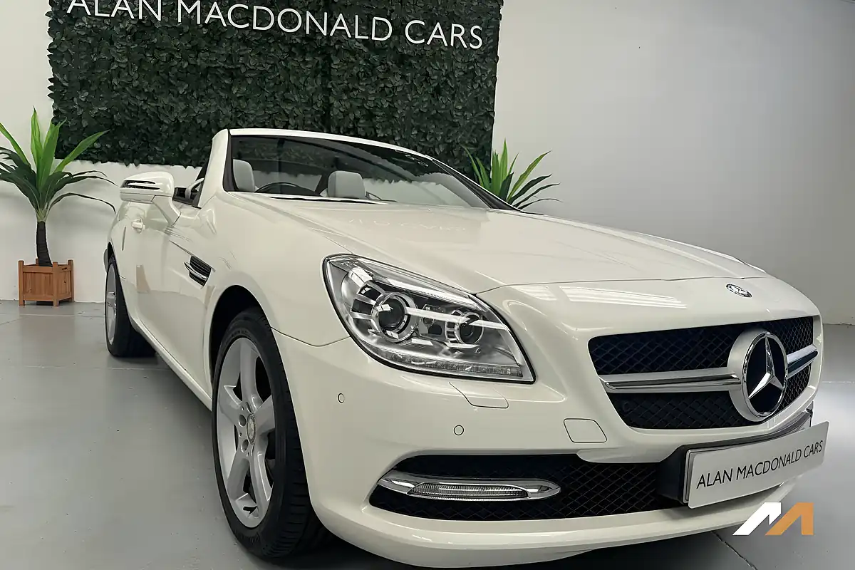 Used 2012 Mercedes-Benz Slk SLK250 Blueefficiency White - Interior and Exterior details 7