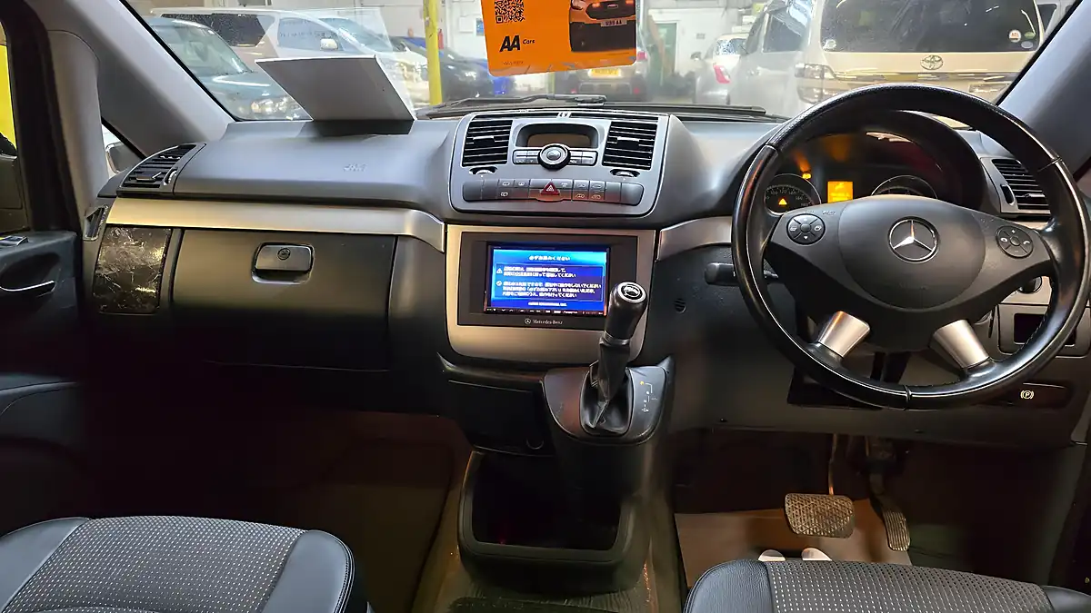 Used 2012 Mercedes-Benz V Class Ulez Free 7 Seater Black - Interior and Exterior details 3