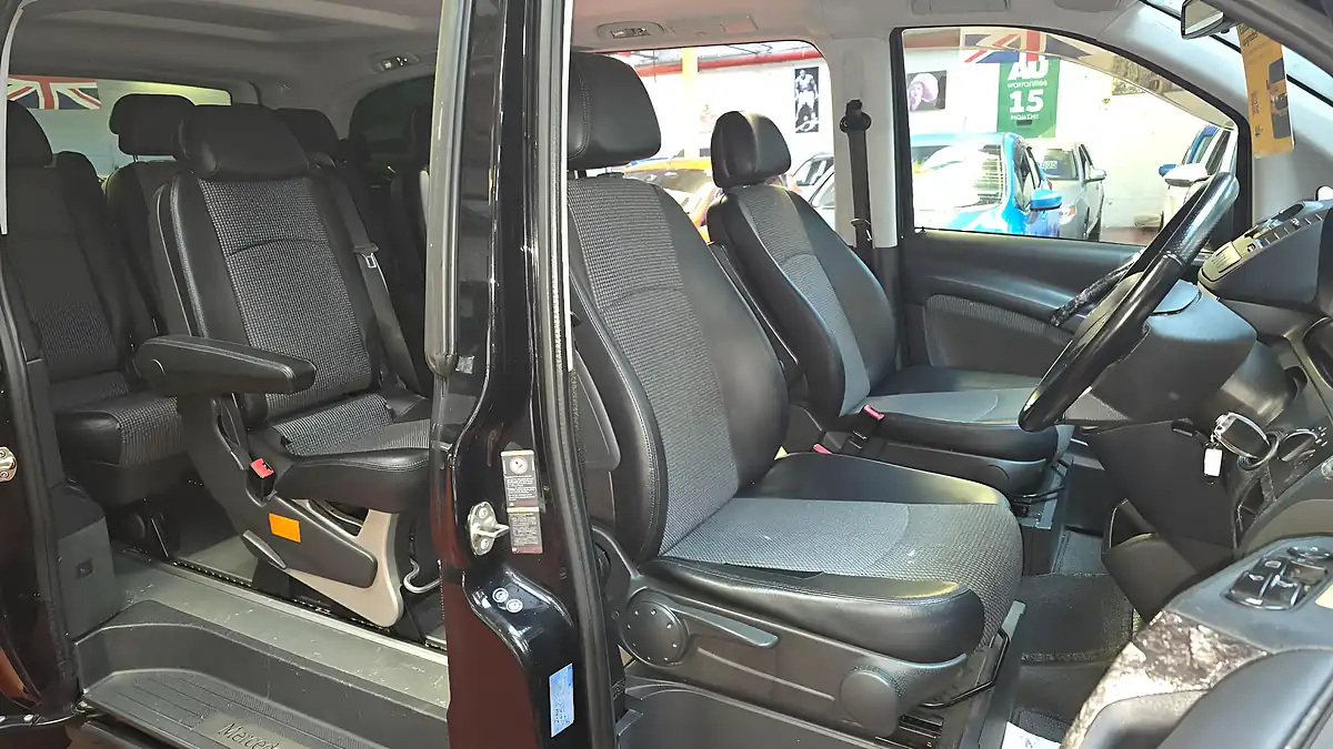 Used 2012 Mercedes-Benz V Class Ulez Free 7 Seater Black - Interior and Exterior details 4